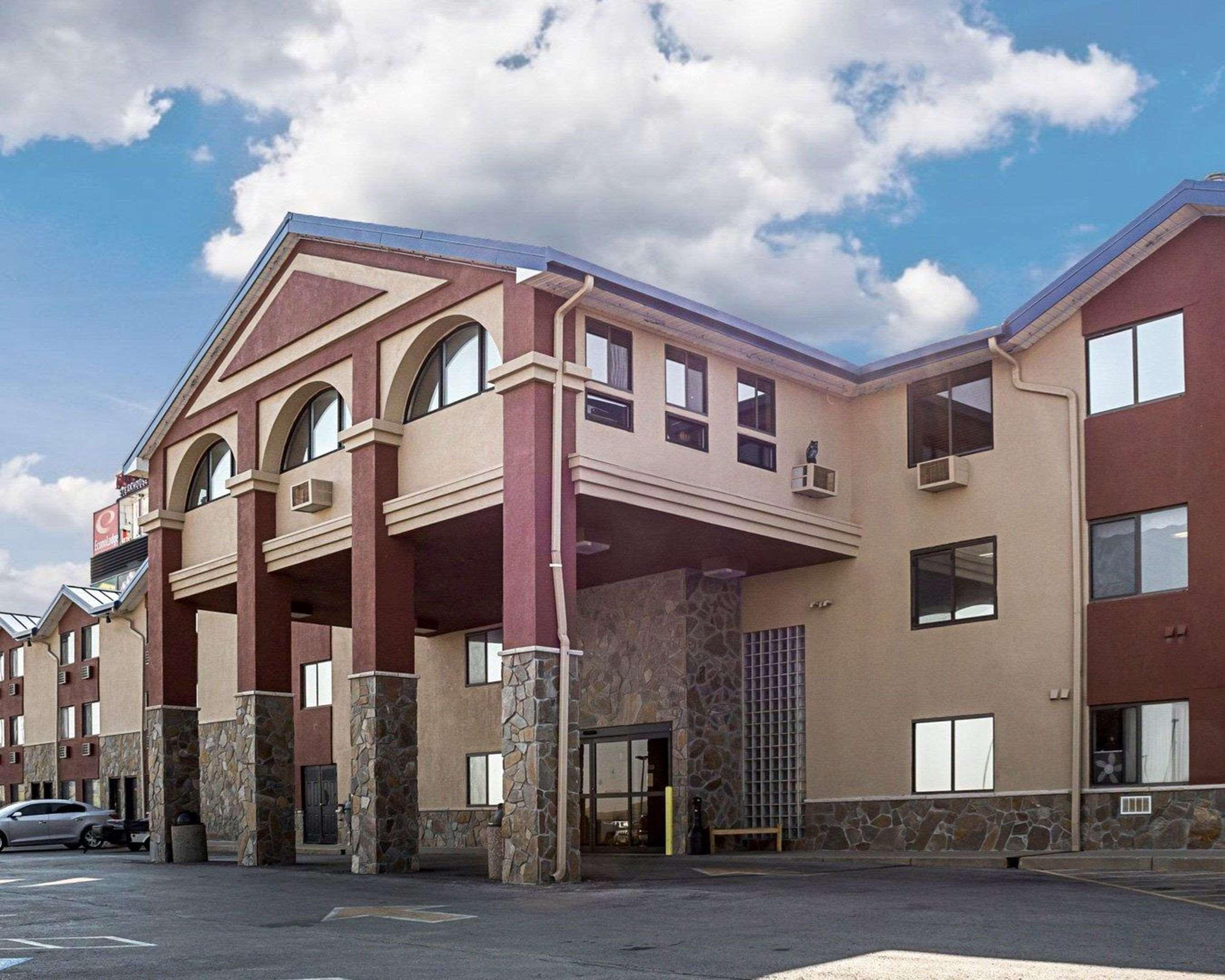 Econo Lodge Black Hills Rapid City Exterior photo